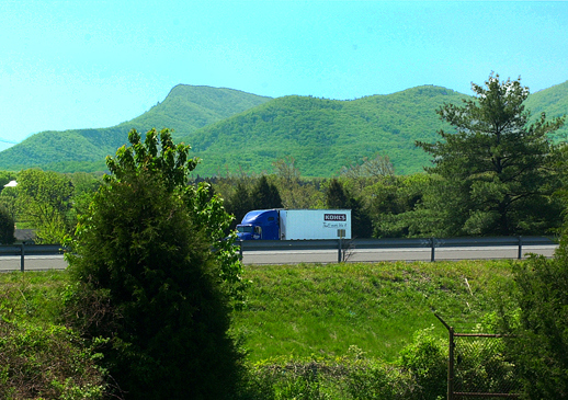Description: T504.jpg (7243 bytes)